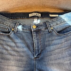 Code Bleu Soho Skinny Faded Blue Denim Jeans